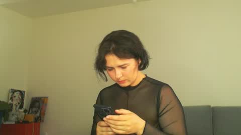 Meera online show from 06/20/26, 08:17