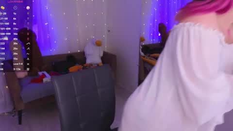 Mira  online show from 04/19/26, 05:29