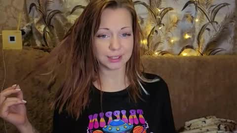 Snapshot of mirahardmanxx chatting on 01/13/26, 06:35 Happy New Year online show from 01/13/26, 06:35