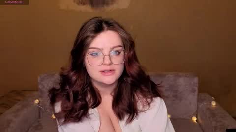 Milky online show from 02/26/26, 09:08