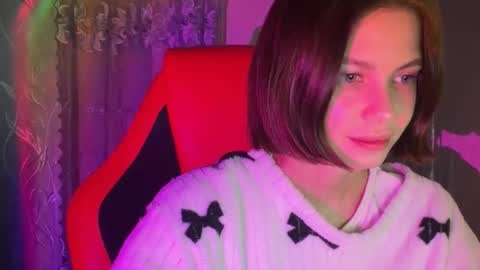 MiraLaPics online show from 04/03/26, 07:34