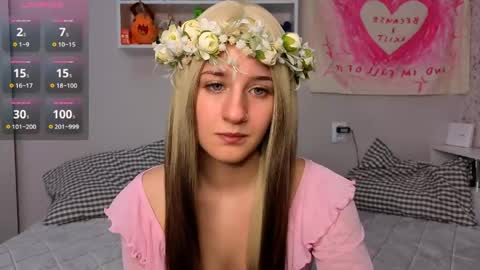 Snapshot of miralyn_ chatting on 05/12/26, 05:32 Cassie online show from 05/12/26, 05:32