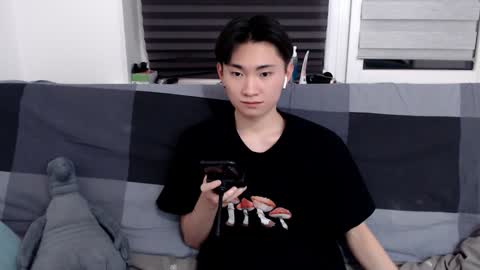              online show from 01/12/25, 09:08