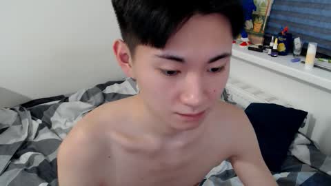              online show from 10/25/25, 07:05