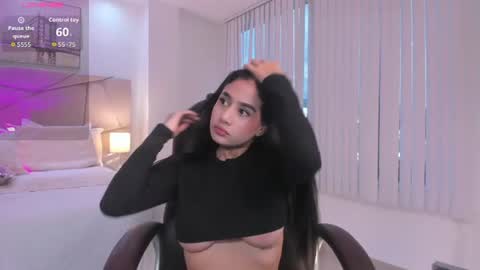 Snapshot of miranda_crawfor chatting on 07/16/26, 08:15 miranda_crawfor online show from 07/16/26, 08:15