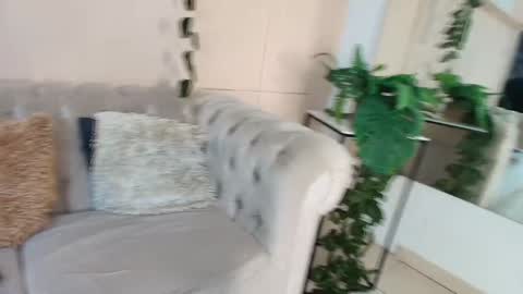 Miranda online show from 01/12/25, 12:23