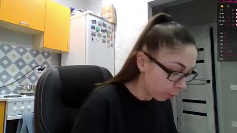 MIRANDA online show from 11/15/25, 09:06