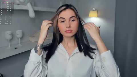 My name is Adele online show from 12/05/25, 07:28