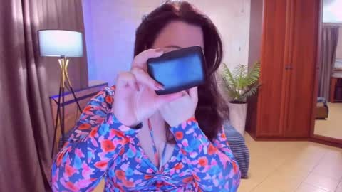 MirandaDyson online show from 04/07/26, 06:52