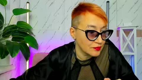 mirandagill online show from 12/04/24, 09:18