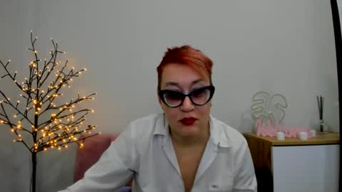 mirandagill online show from 02/21/25, 08:40