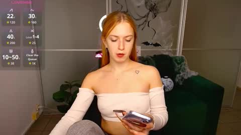 Snapshot of mirandamayers chatting on 10/30/25, 02:40 MirandaMayers online show from 10/30/25, 02:40