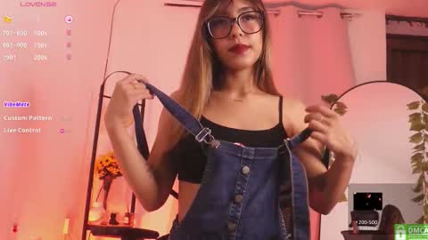 MIRANDA HERNANDEZ online show from 03/01/26, 05:20