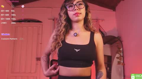 MIRANDA HERNANDEZ online show from 03/27/26, 04:29