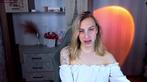 Snapshot of miraraid chatting on 01/22/25, 05:48 miraraid online show from 01/22/25, 05:48