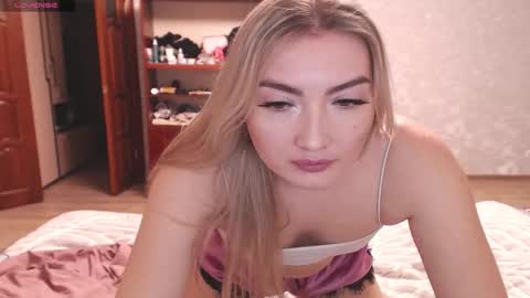 Mira online show from 02/06/26, 03:15