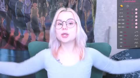 Kira online show from 01/22/25, 10:29