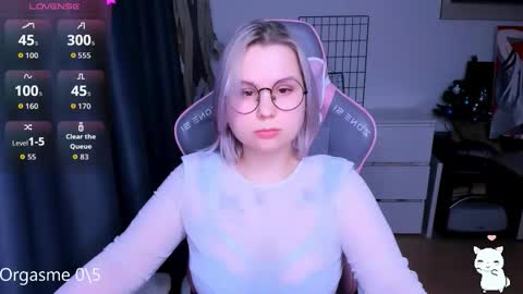 Snapshot of miray_kuriyama chatting on 03/02/26, 06:04 Kira online show from 03/02/26, 06:04