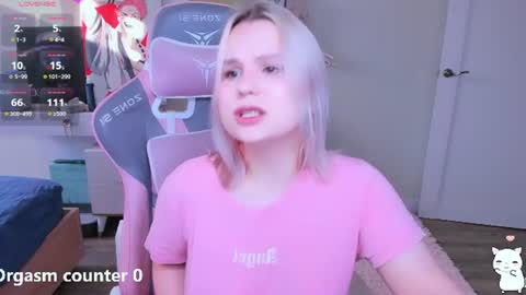 Kira online show from 07/12/26, 03:58