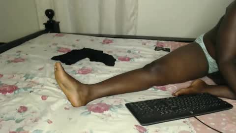 Hezo the curvy online show from 04/01/26, 09:34