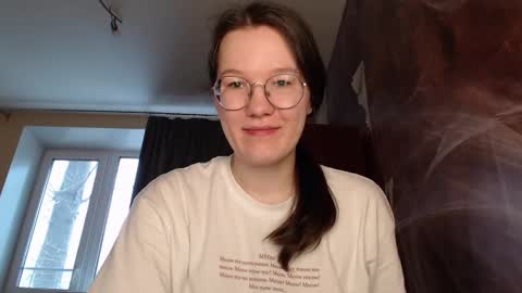 Snapshot of miriamor chatting on 01/16/25, 08:00 Mira online show from 01/16/25, 08:00