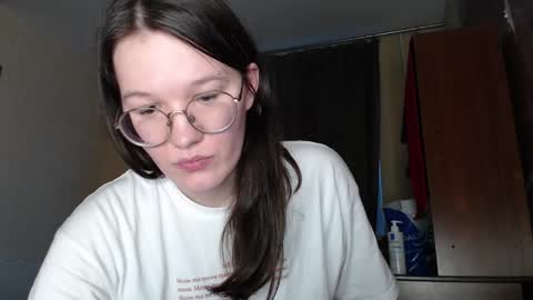 Mira online show from 01/20/25, 01:21