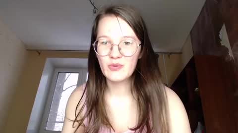 Snapshot of miriamor chatting on 02/09/25, 01:25 Mira online show from 02/09/25, 01:25