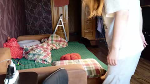 Mira online show from 05/19/26, 06:53