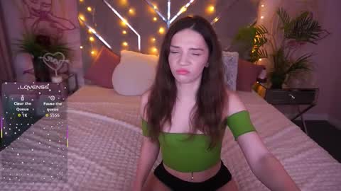 Mira online show from 03/03/26, 02:23