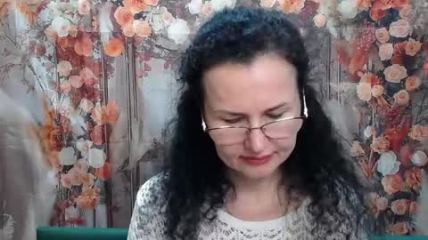 Miroslava Happi online show from 04/23/26, 06:14