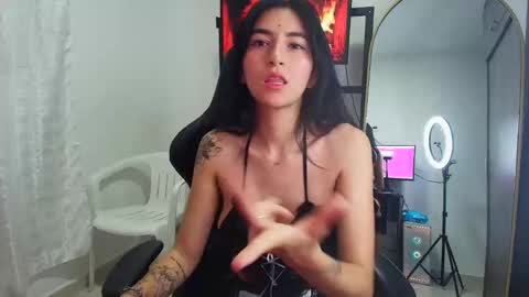 Snapshot of mis_iyasha chatting on 11/14/25, 01:48 IYASHA online show from 11/14/25, 01:48