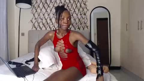 mis_kaylee online show from 07/15/26, 12:16