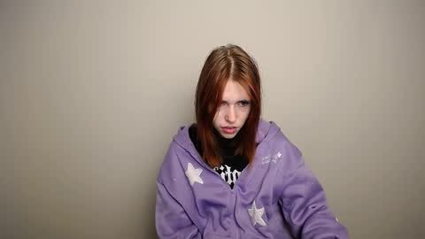 misaki_chan_ online show from 10/16/25, 10:11