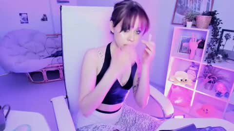 Misa online show from 03/12/25, 07:06