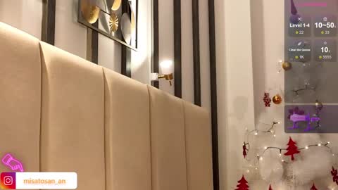 Annie  dont forget to thumbs up me  online show from 01/10/25, 01:09