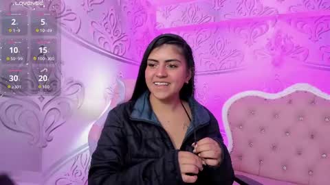 mish_raven online show from 08/04/26, 11:24