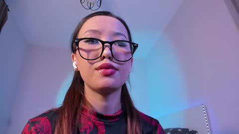 Snapshot of mishel_bless chatting on 02/22/25, 10:52 Mishel online show from 02/22/25, 10:52