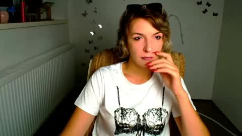 Mishelle online show from 07/12/26, 05:42