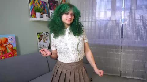 Kate online show from 04/30/26, 04:46