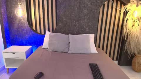 Antonella online show from 09/29/25, 12:10