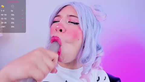 Snapshot of miss__daphne chatting on 09/24/25, 02:48 Daphne online show from 09/24/25, 02:48