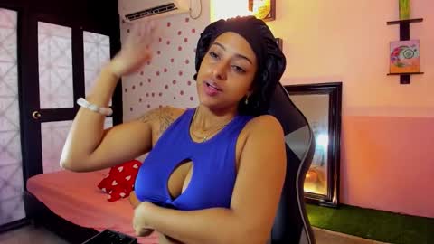 Snapshot of miss_akemi chatting on 10/02/25, 01:29 Akemi 3 online show from 10/02/25, 01:29