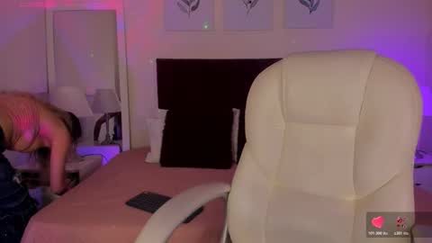 Amanda Reyes online show from 02/24/26, 12:47