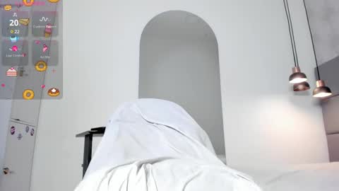 Snapshot of miss_ambrer chatting on 02/11/25, 07:54 Amber online show from 02/11/25, 07:54