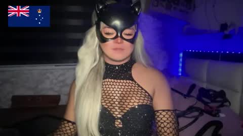 Call me  Miss Antonette  online show from 05/19/26, 12:16