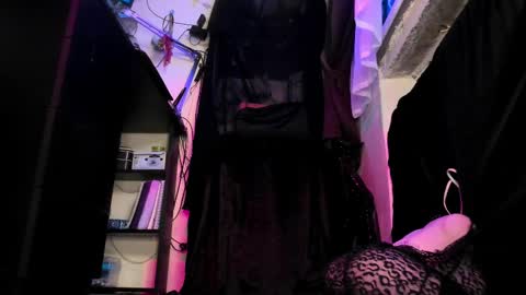 missAsmodeus online show from 02/13/25, 09:17