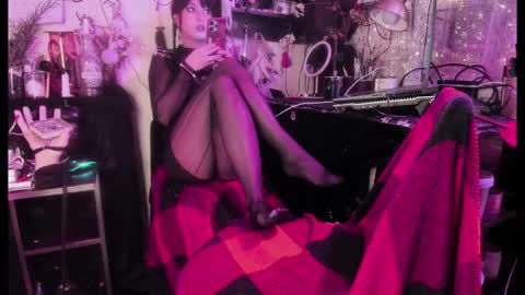 missAsmodeus online show from 10/14/25, 08:42