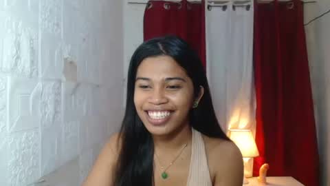 Snapshot of miss_bellah chatting on 09/19/25, 06:41 Bellah online show from 09/19/25, 06:41