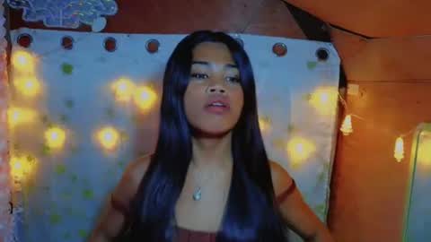 Snapshot of miss_bellah chatting on 12/15/25, 08:57 Bellah online show from 12/15/25, 08:57