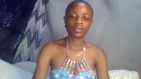 miss_belllo online show from 02/05/25, 06:02